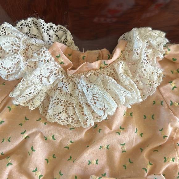 *VINTAGE* 1985 Cabbage Patch Kids Peach Dress with Yellow Flowers - Picture 4 of 11